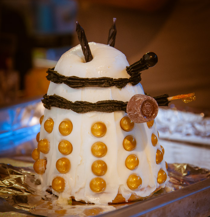  Its a Dalek cake!   